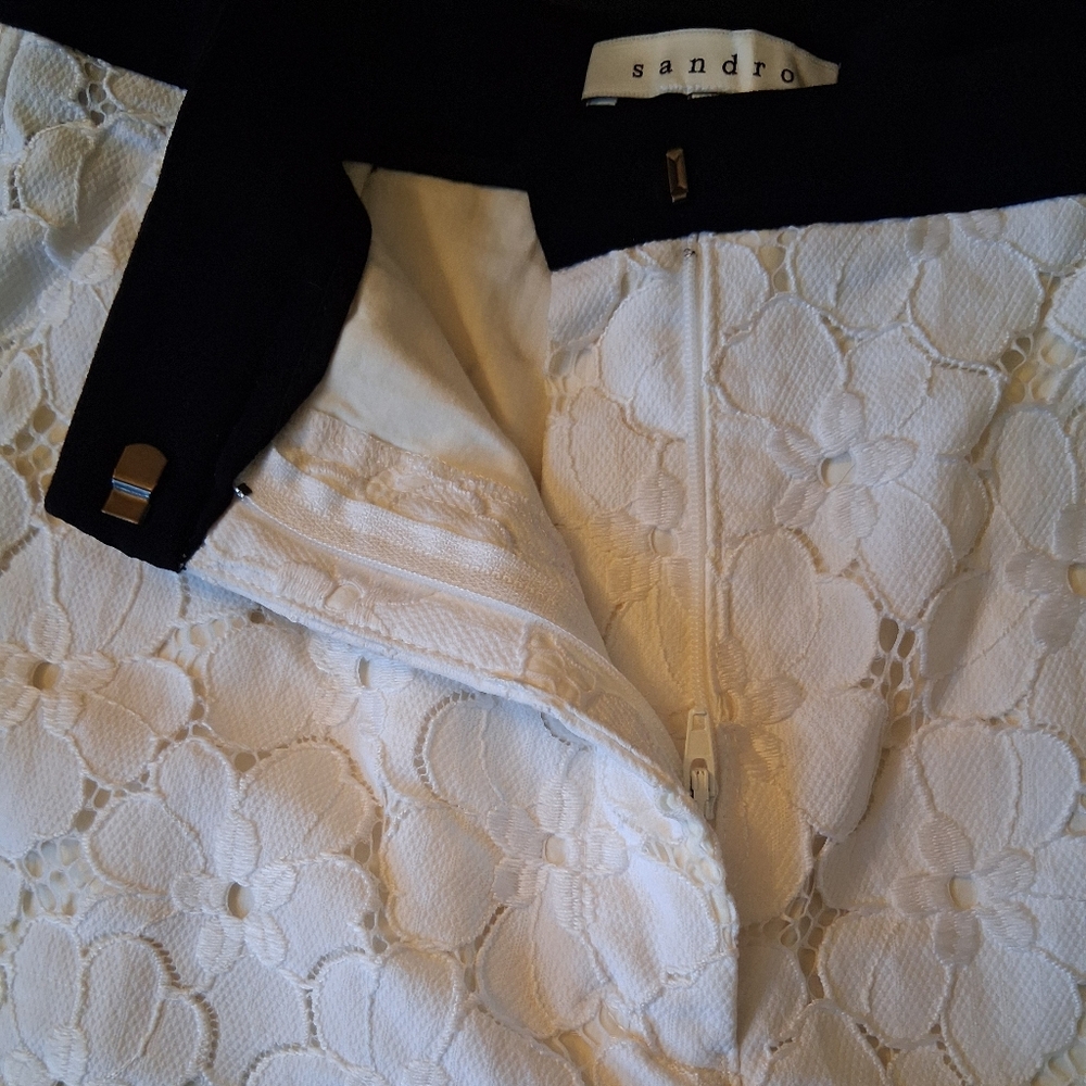Sandro Floral Lace Shorts - Picture 5 of 9